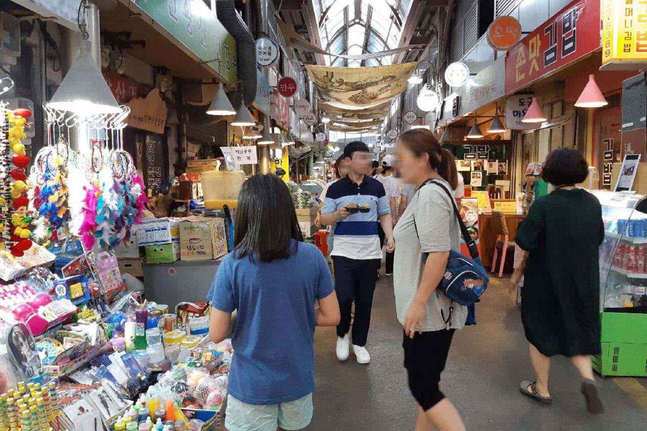 Hello Seochon 1 Seoul